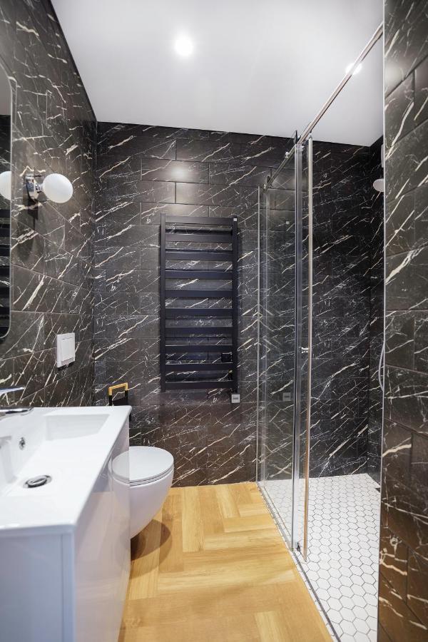 Exclusive Oldnew Apartments In City Center Panevėžys Eksteriør billede